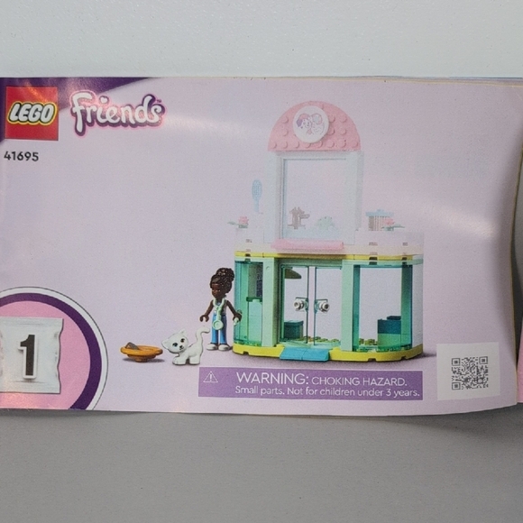 Lego Friends Pet Clinic Set # 41695 - Picture 7 of 8